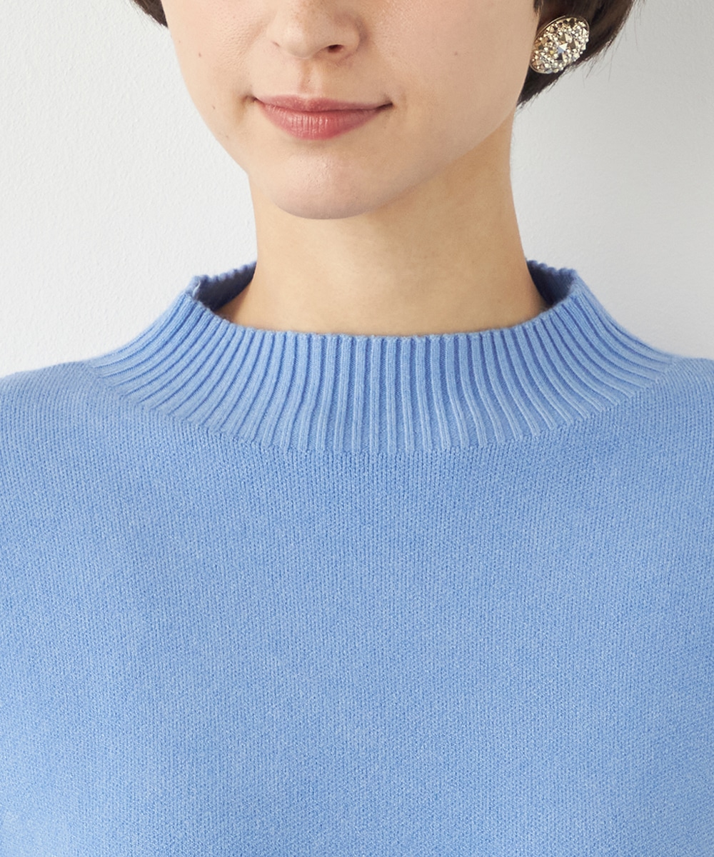 デザインハイネックニット