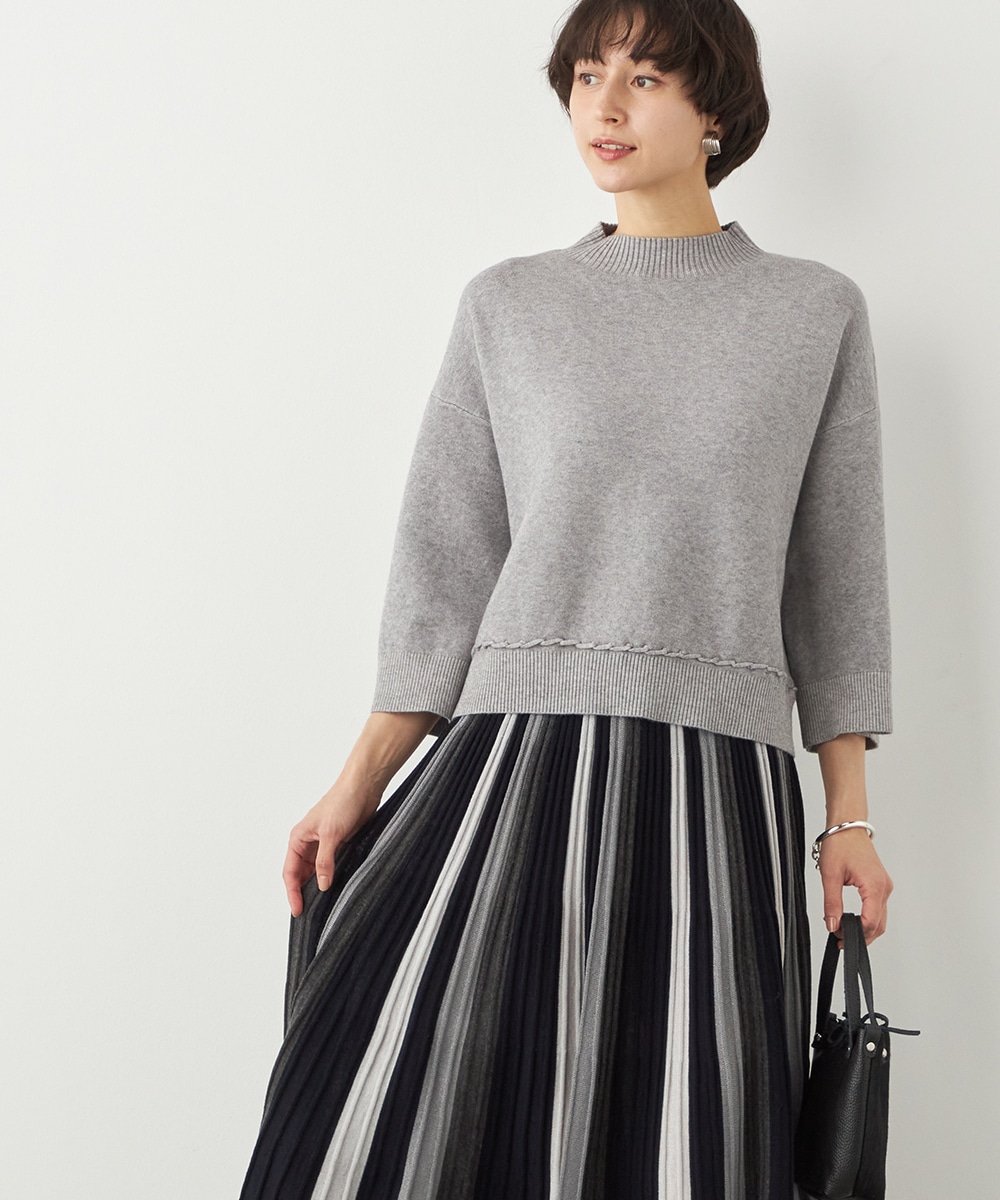 デザインハイネックニット