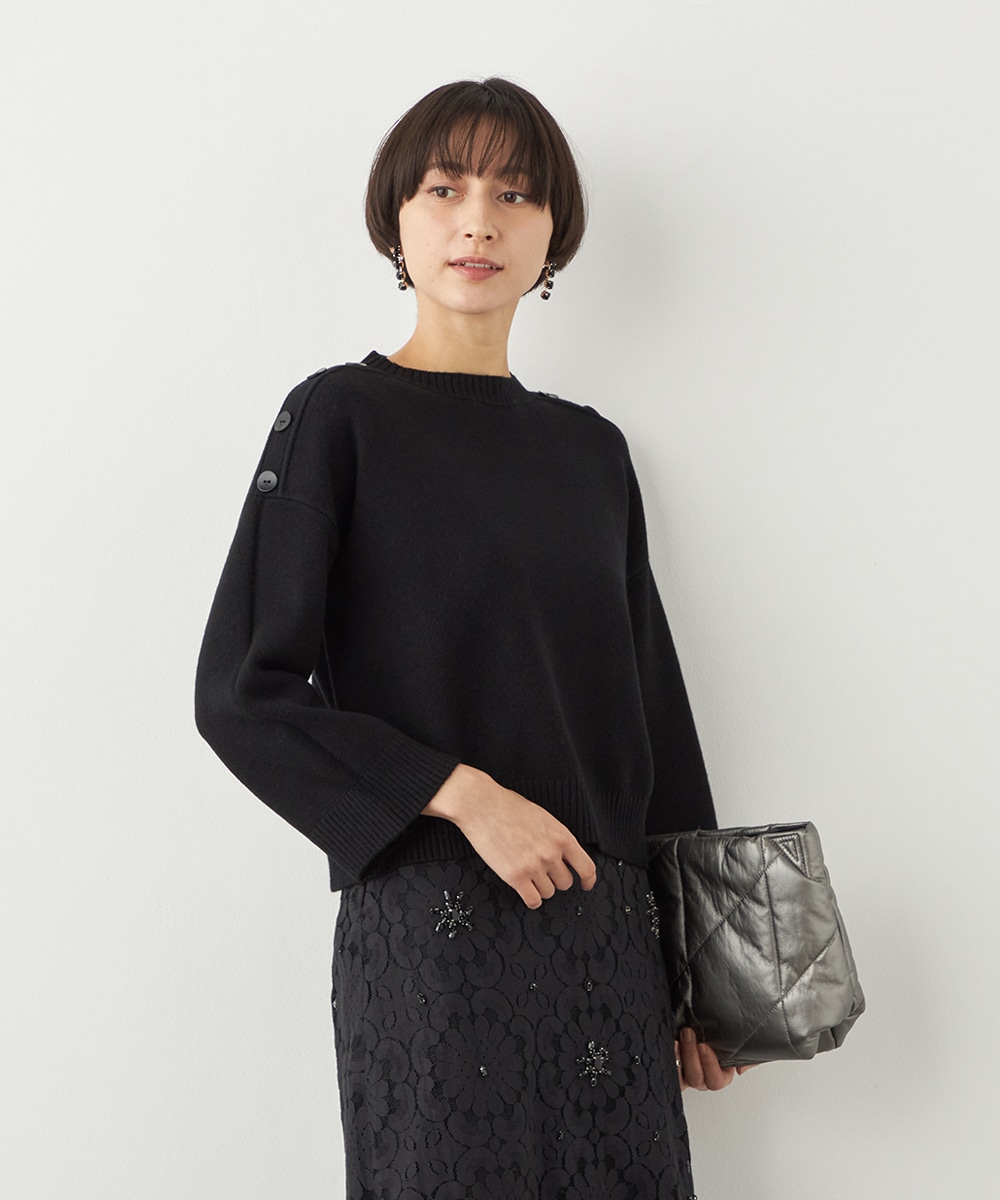 肩釦ショートニット