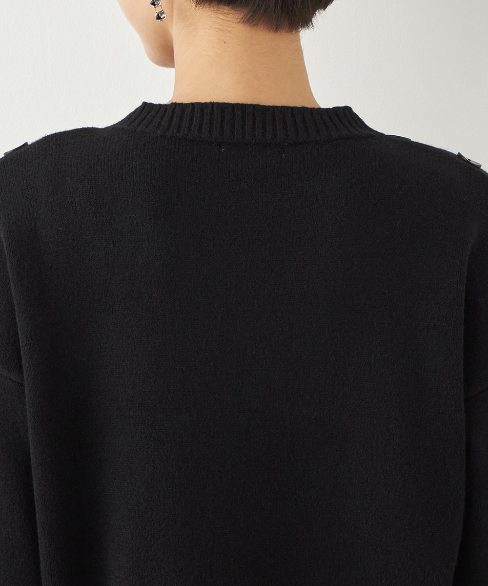 肩釦ショートニット