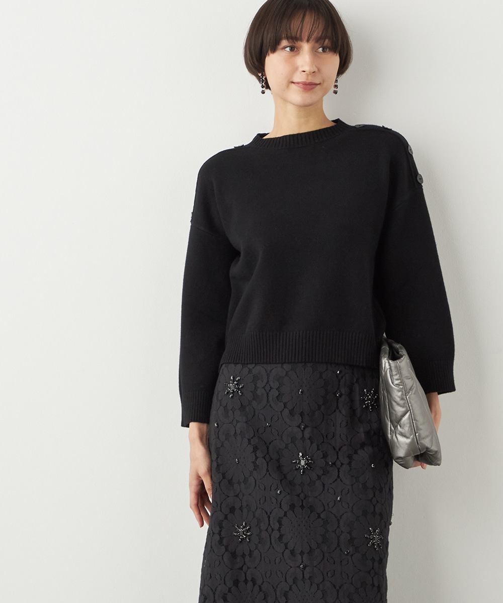  armoire capriceの肩釦ショートニット