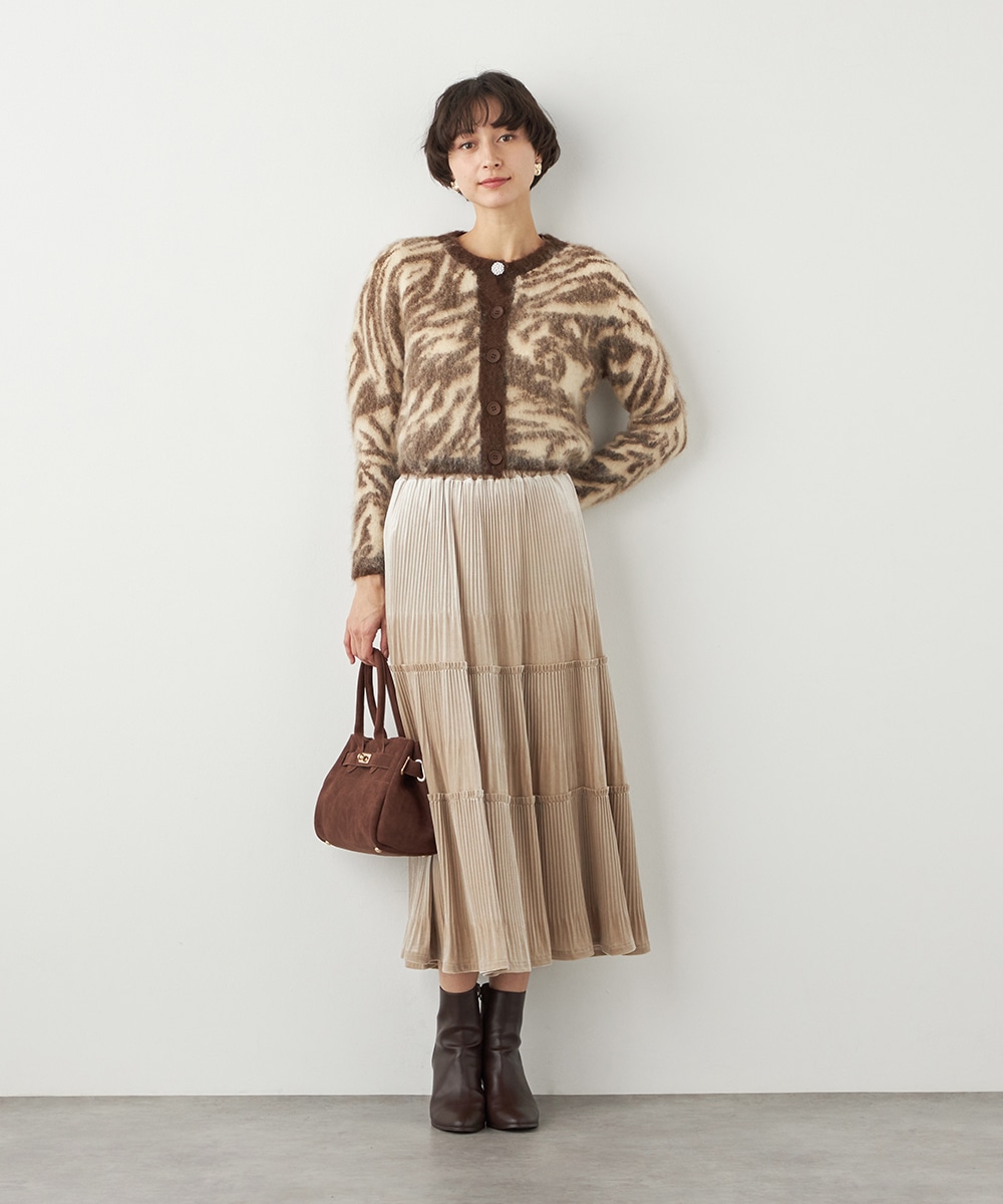 ビジュー釦ニットカーディガン