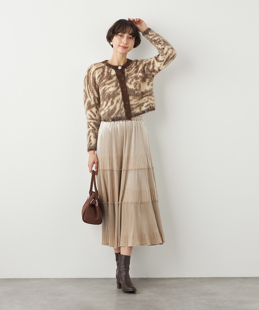 ビジュー釦ニットカーディガン