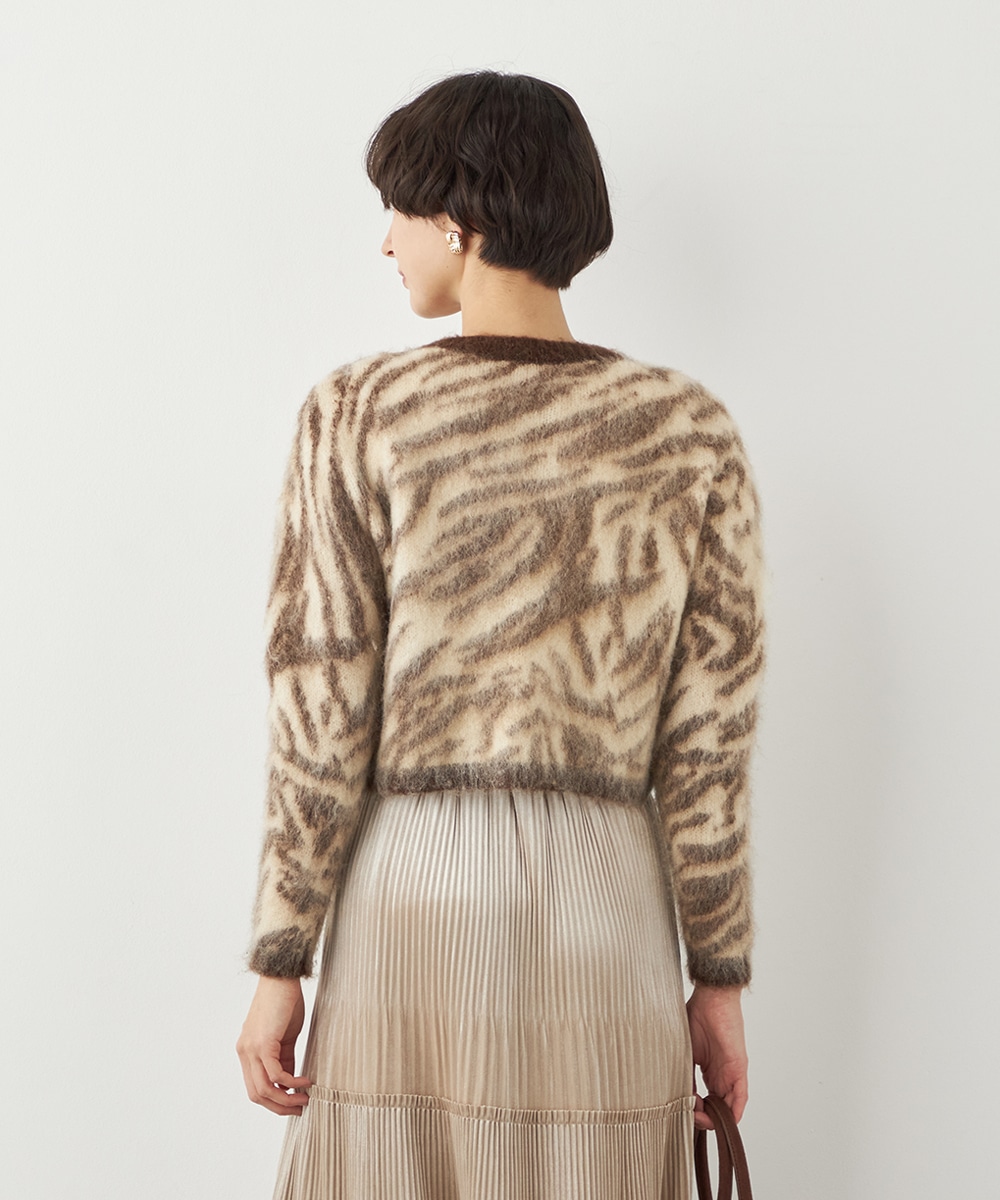 ビジュー釦ニットカーディガン