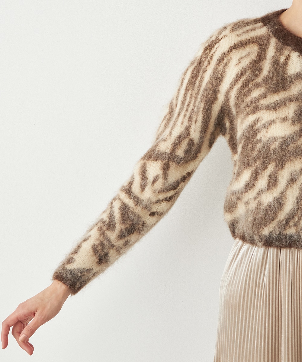 ビジュー釦ニットカーディガン