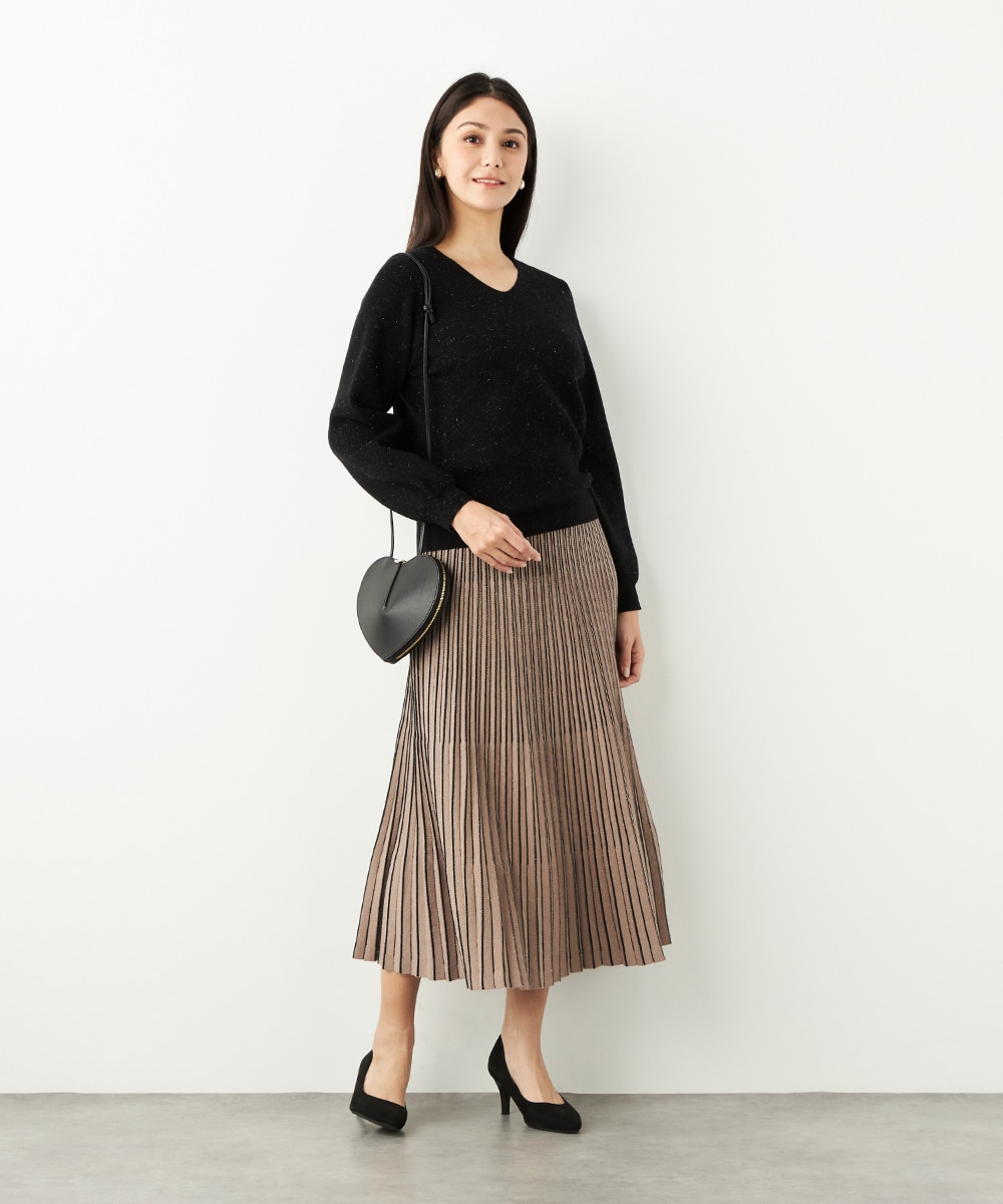 アンジェリーナVネックニット