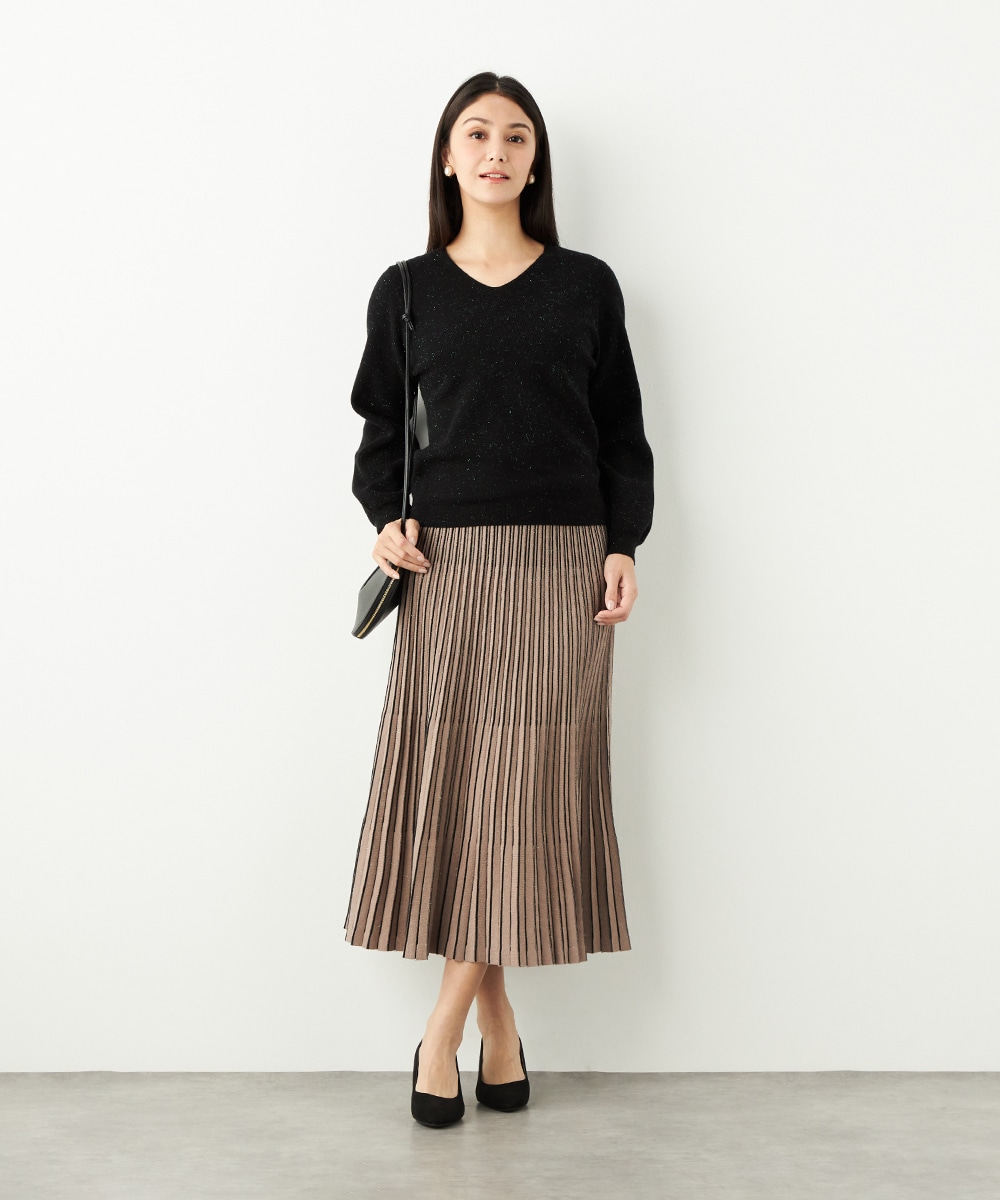 アンジェリーナVネックニット