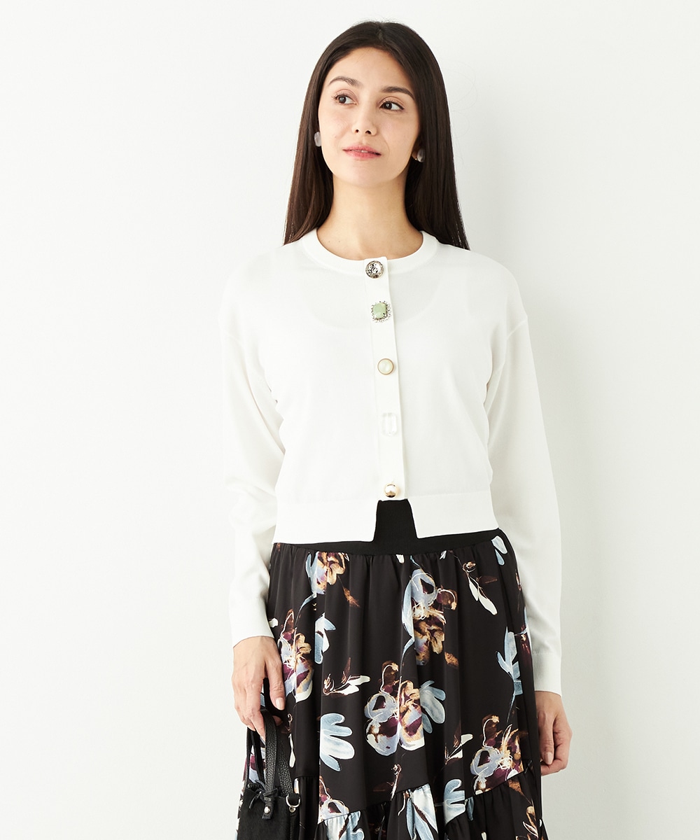  armoire capriceのビジューカーディガン