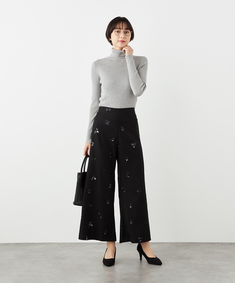 ラメリブタートルニット