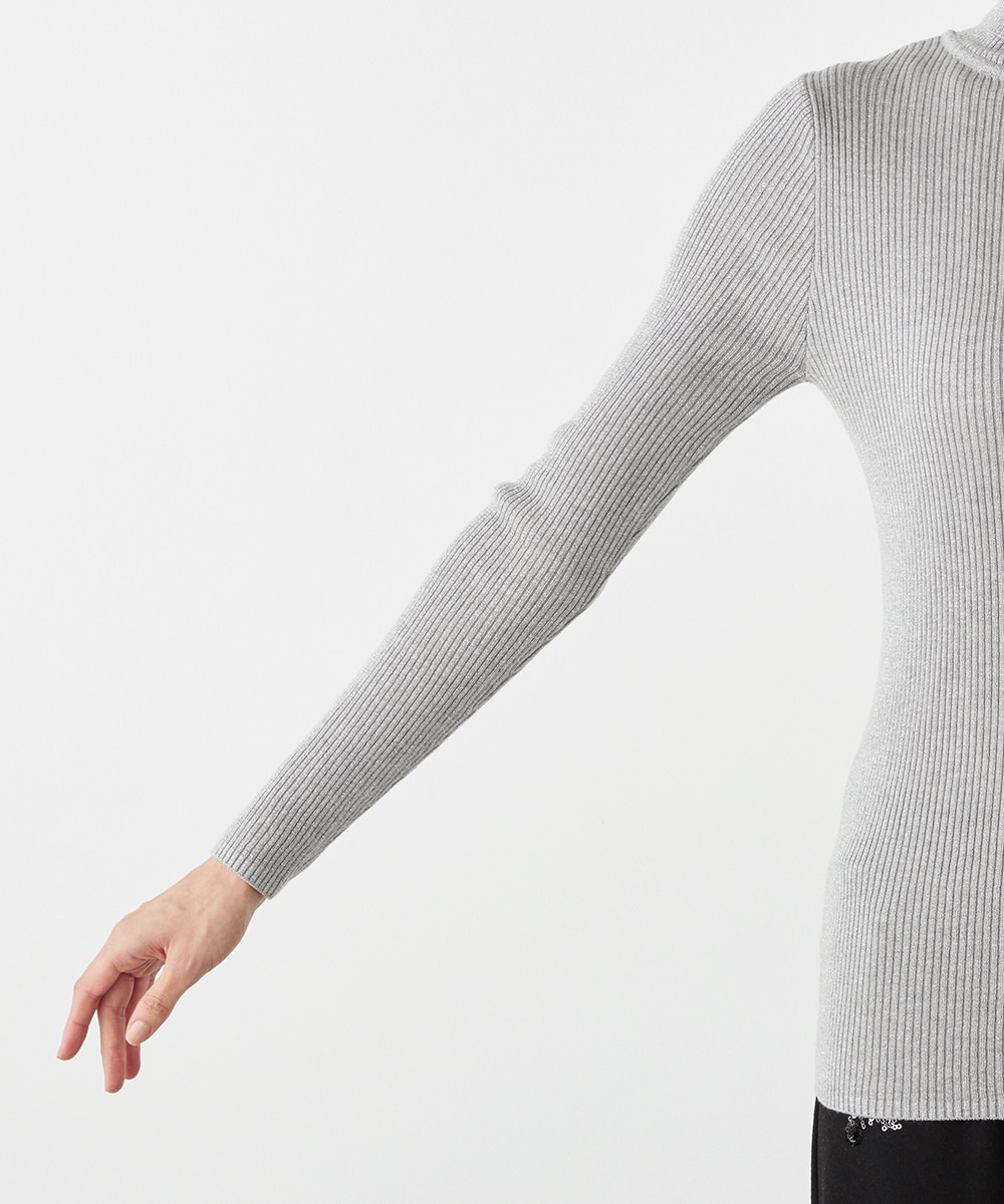 ラメリブタートルニット