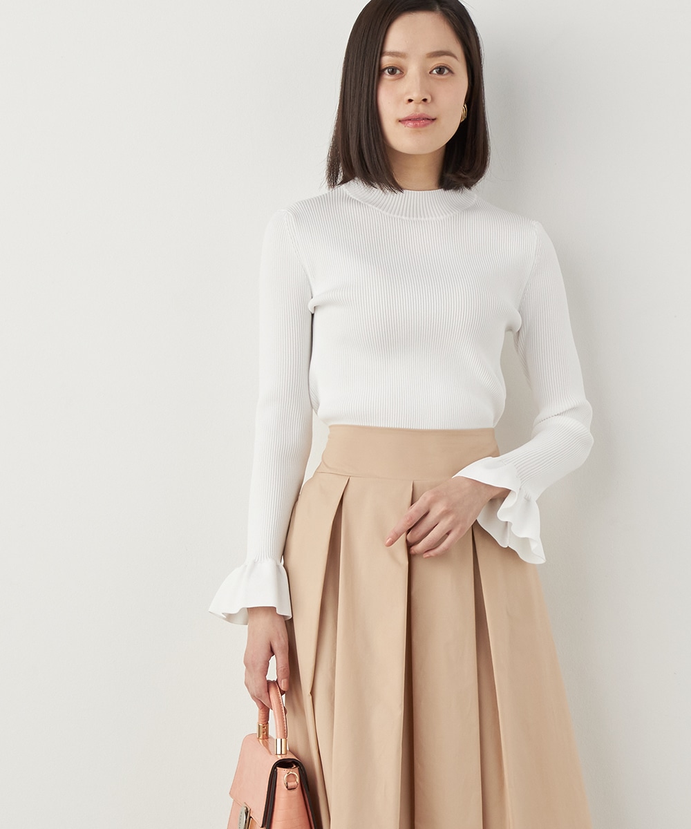 袖フリルニット