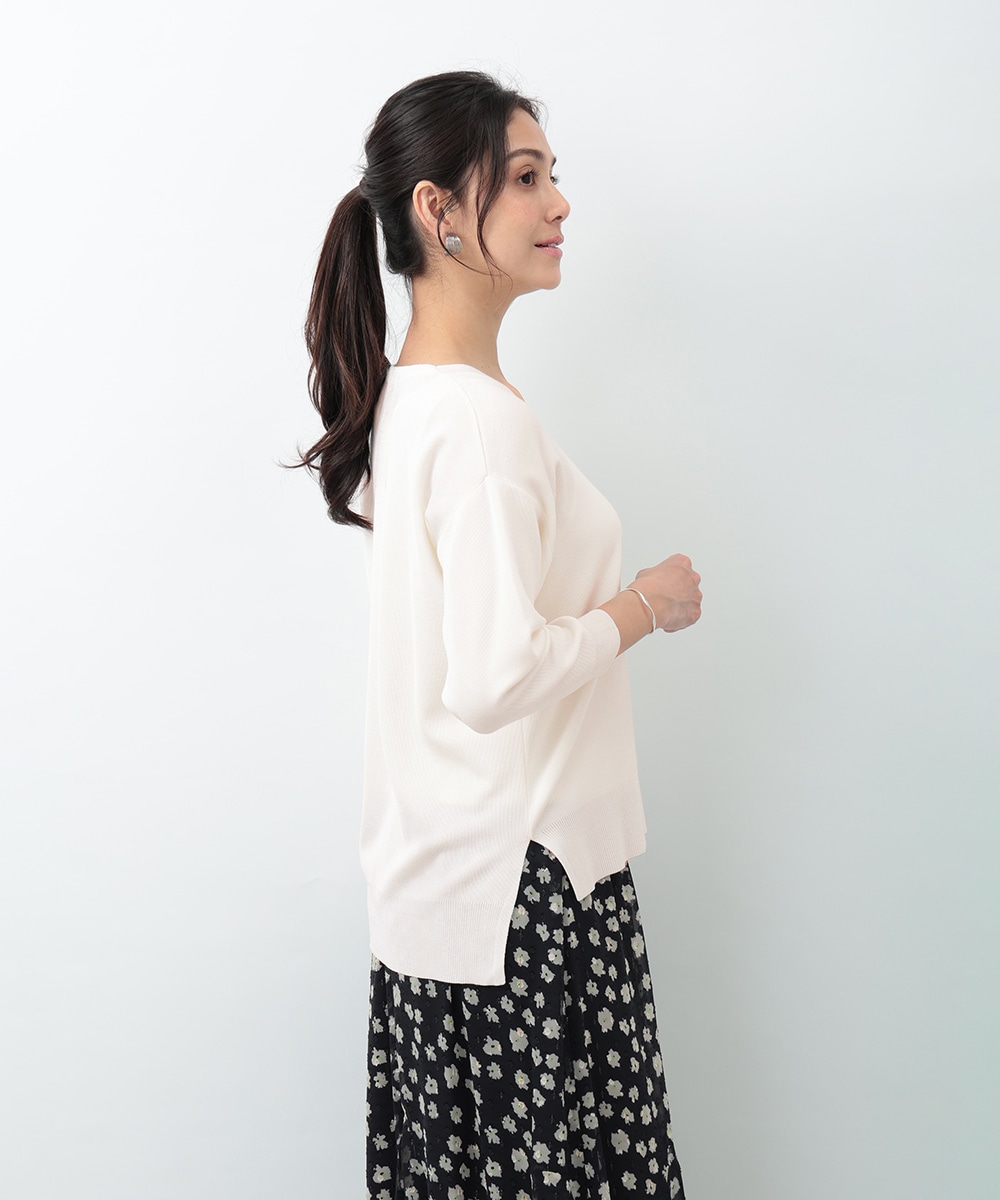 テンセルVネックプルオーバー