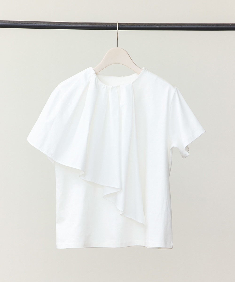  armoire capriceのアシメフリルTシャツ