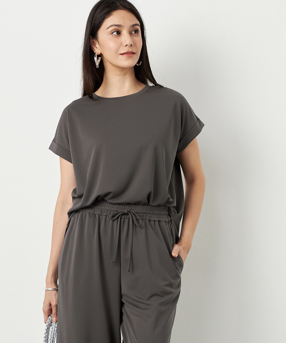  armoire capriceのとろみTシャツ