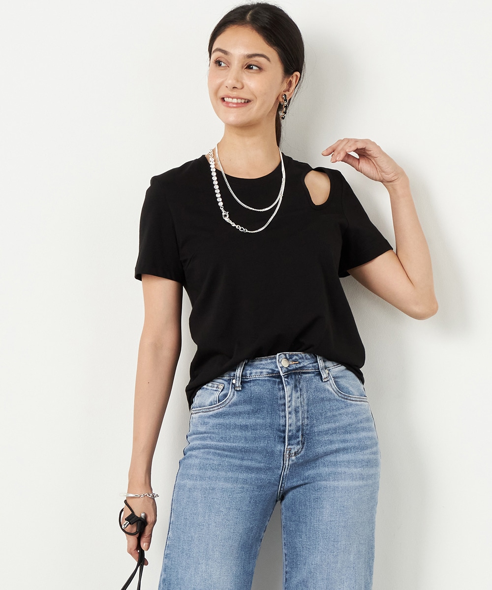  armoire capriceのアシンメトリーデザインTシャツ