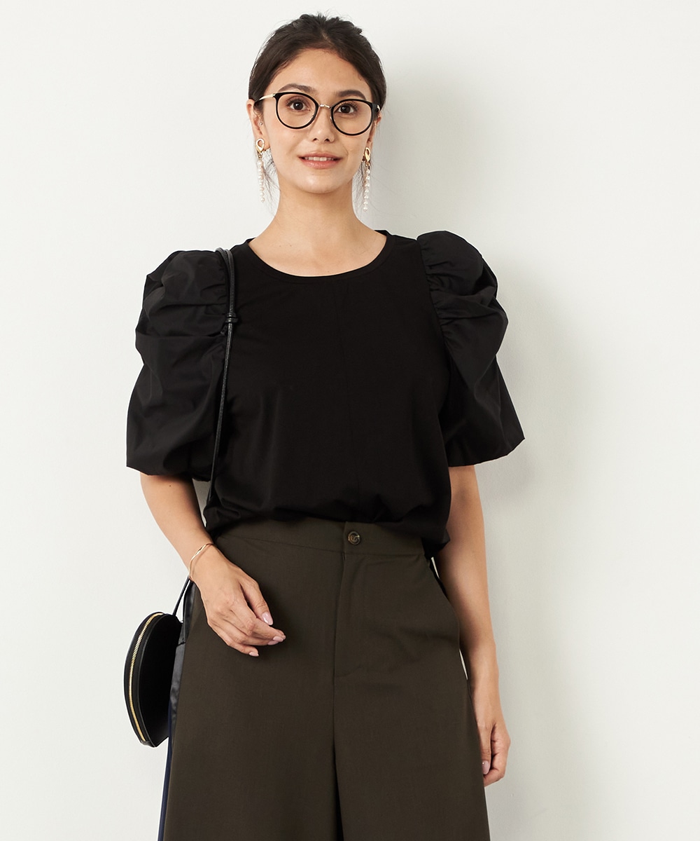  armoire capriceの異素材パフスリーブプルオーバー