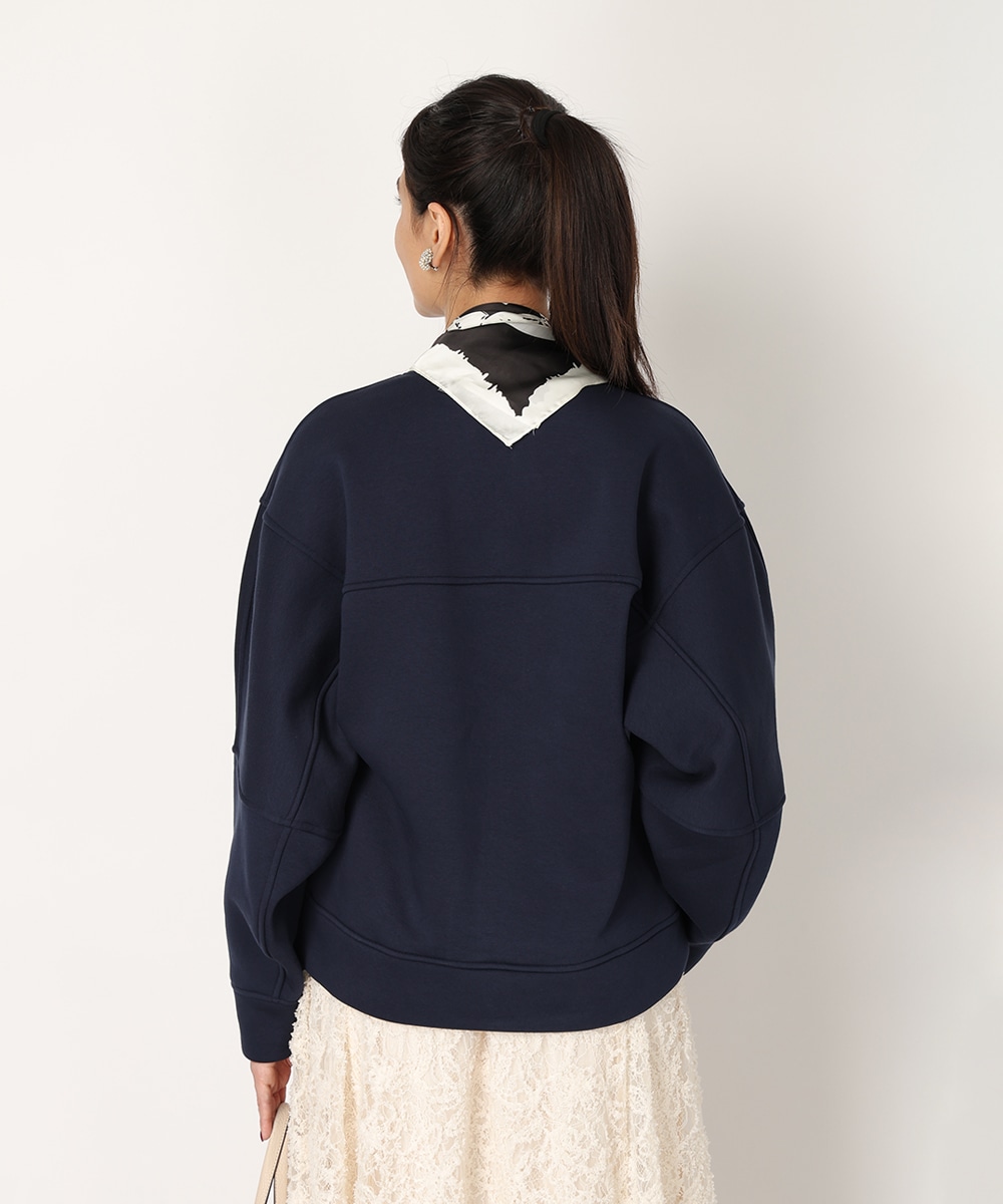 パール×スカーフ付きスウェット