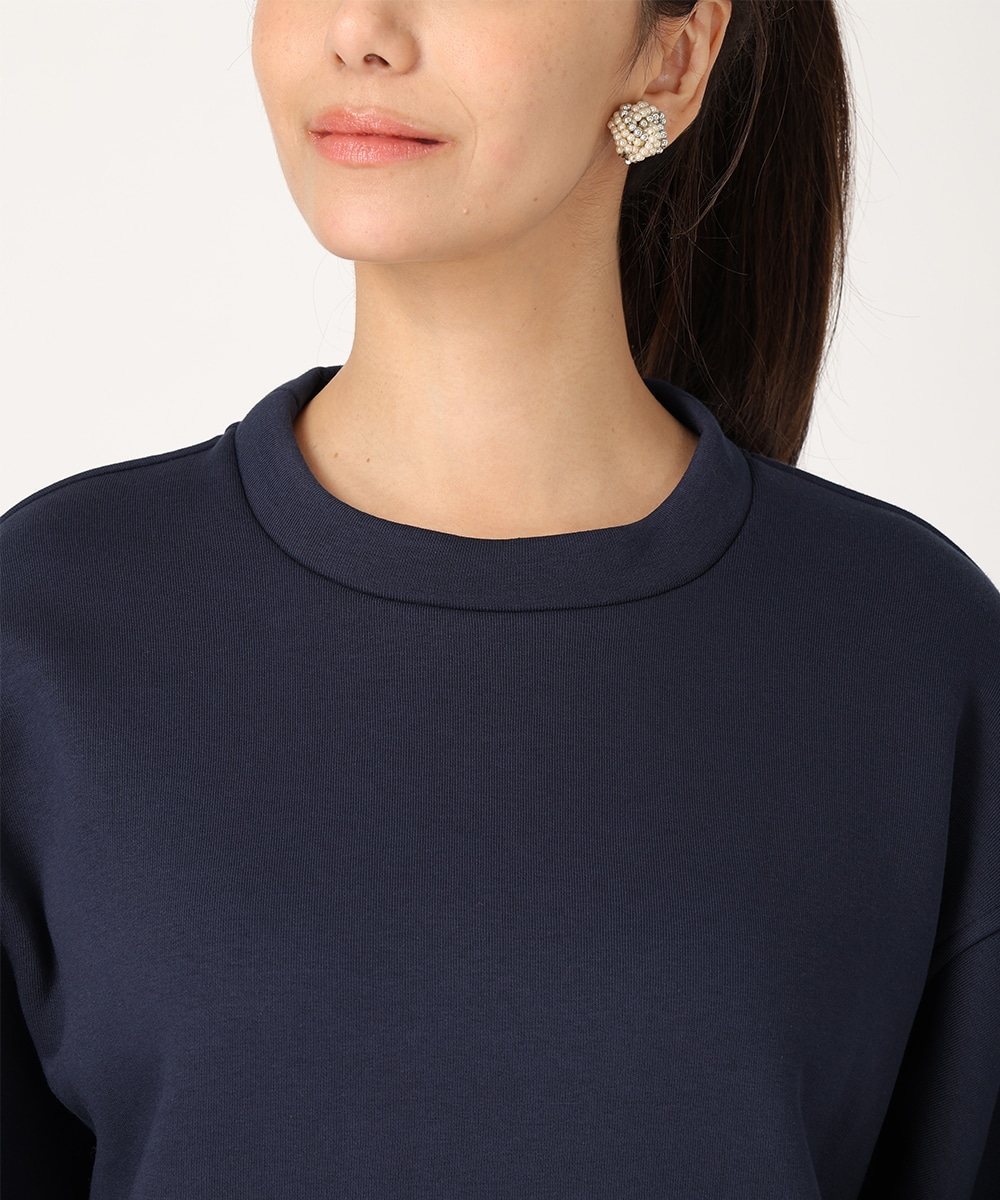 パール×スカーフ付きスウェット