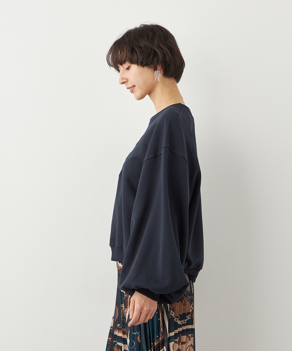 切り替えデザインスウェット