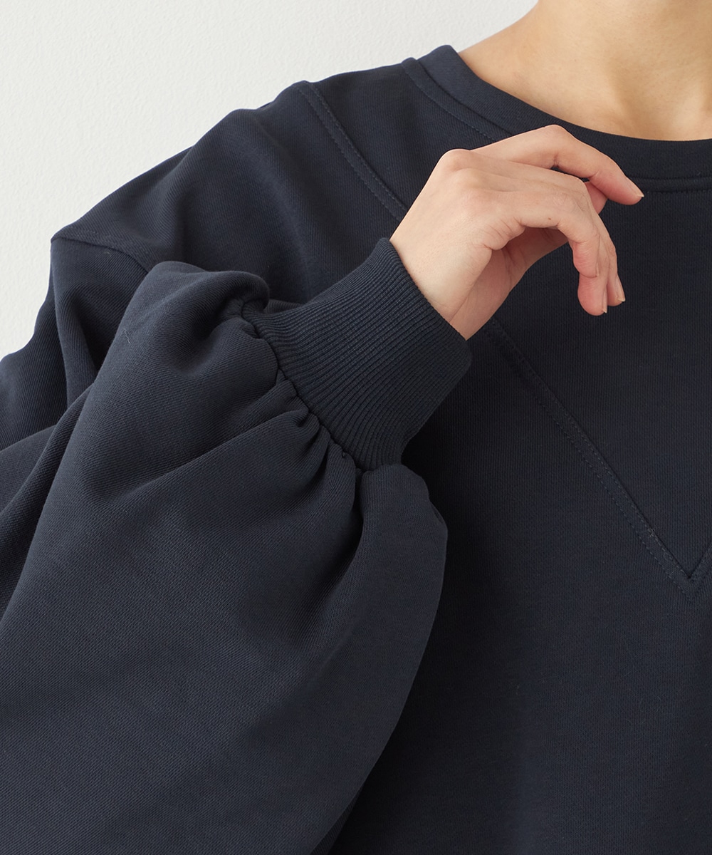 切り替えデザインスウェット