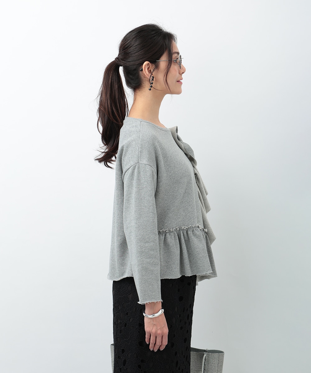 アシンメトリーモチーフプルオーバー