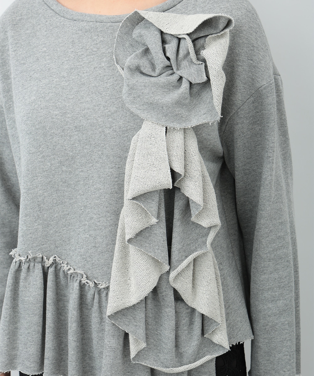 アシンメトリーモチーフプルオーバー