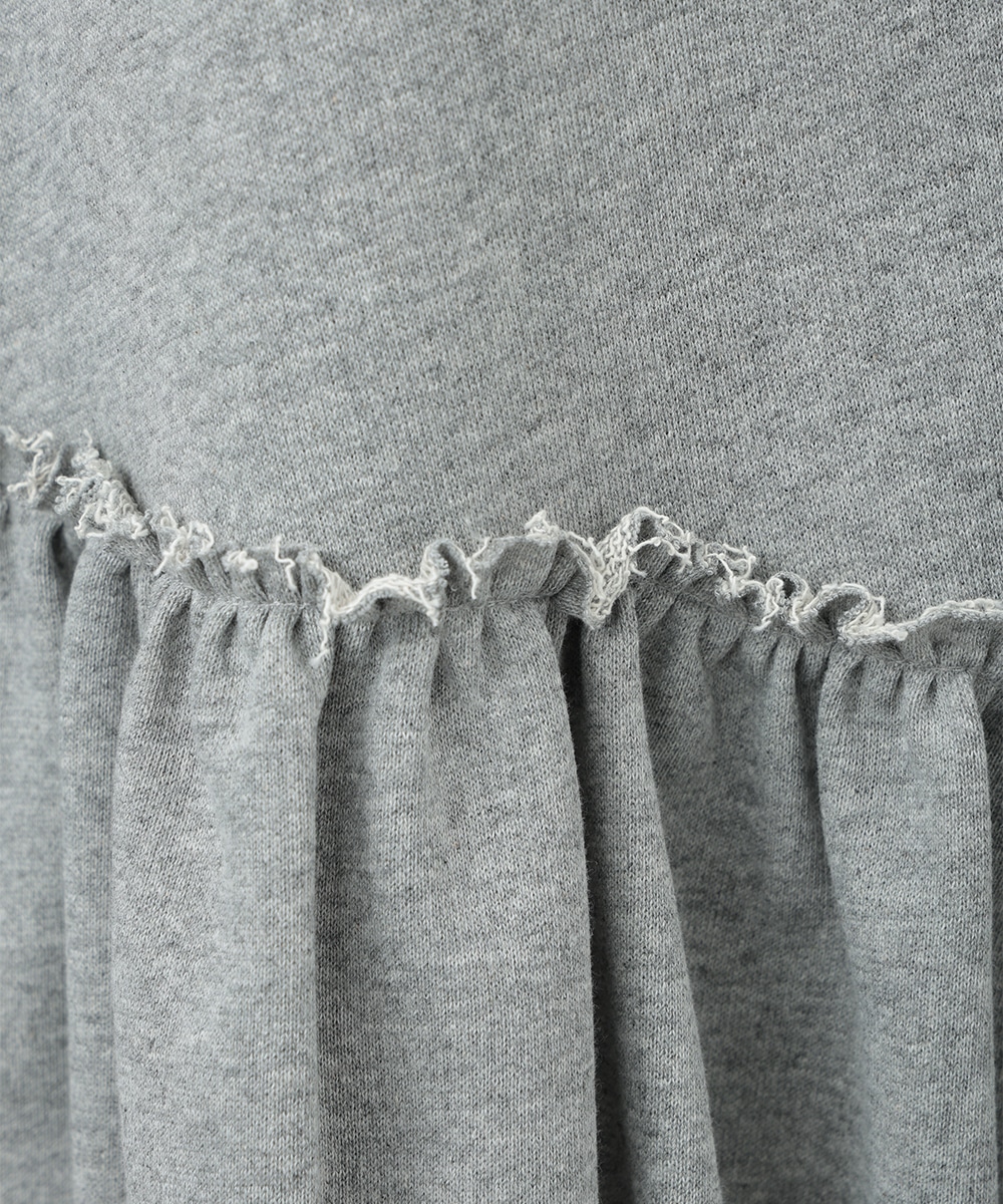 アシンメトリーモチーフプルオーバー