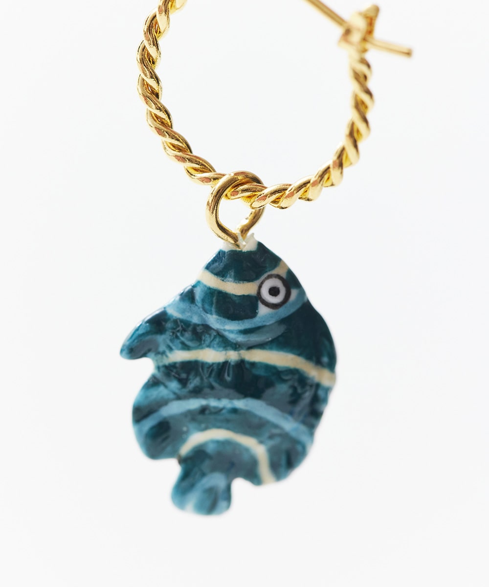 熱帯魚ピアス