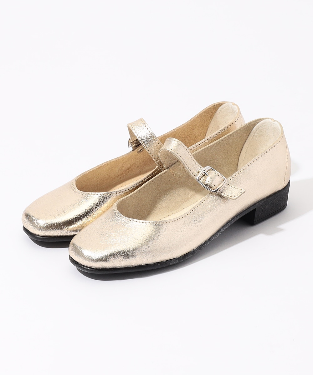 ストラップシューズ