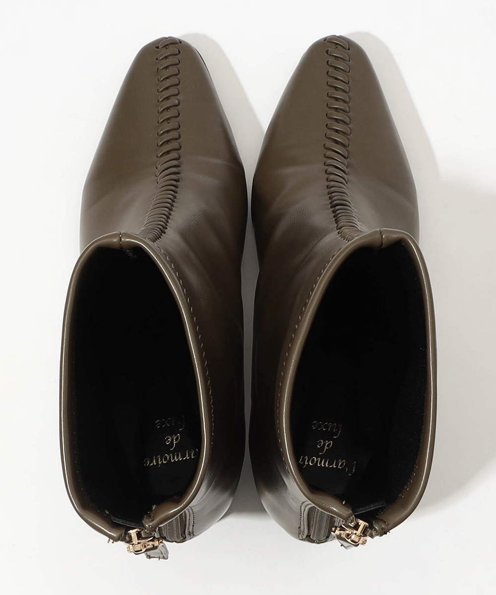 ステッチデザインブーツ