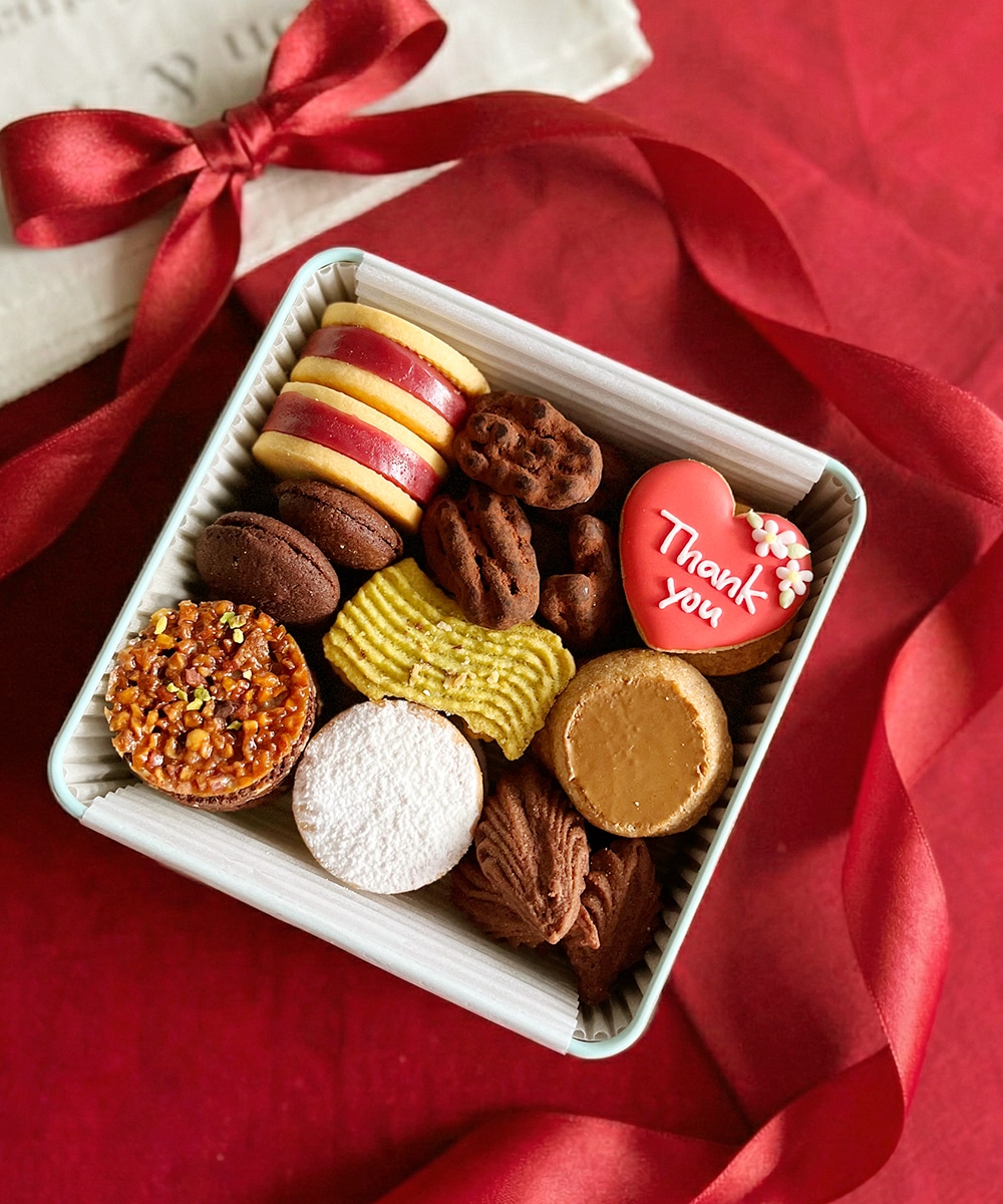 バレンタインクッキー缶