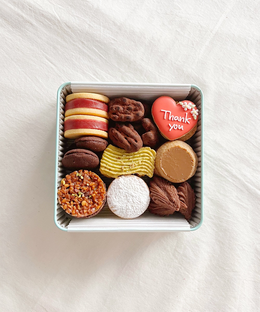 バレンタインクッキー缶