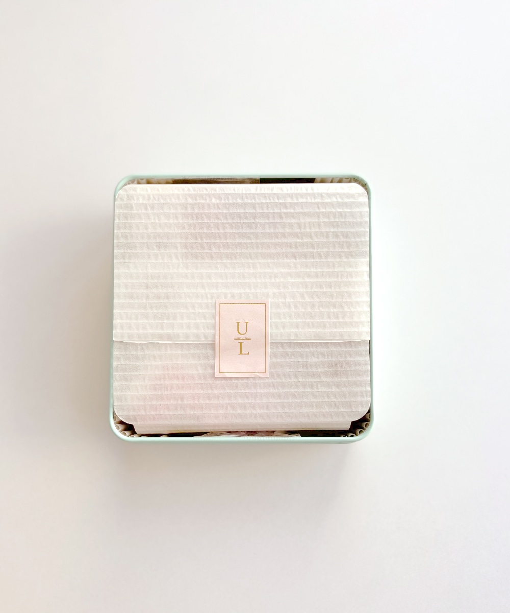 バレンタインクッキー缶