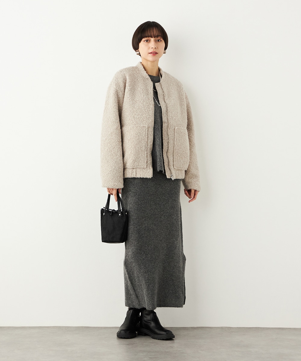 コンパクトブルゾン