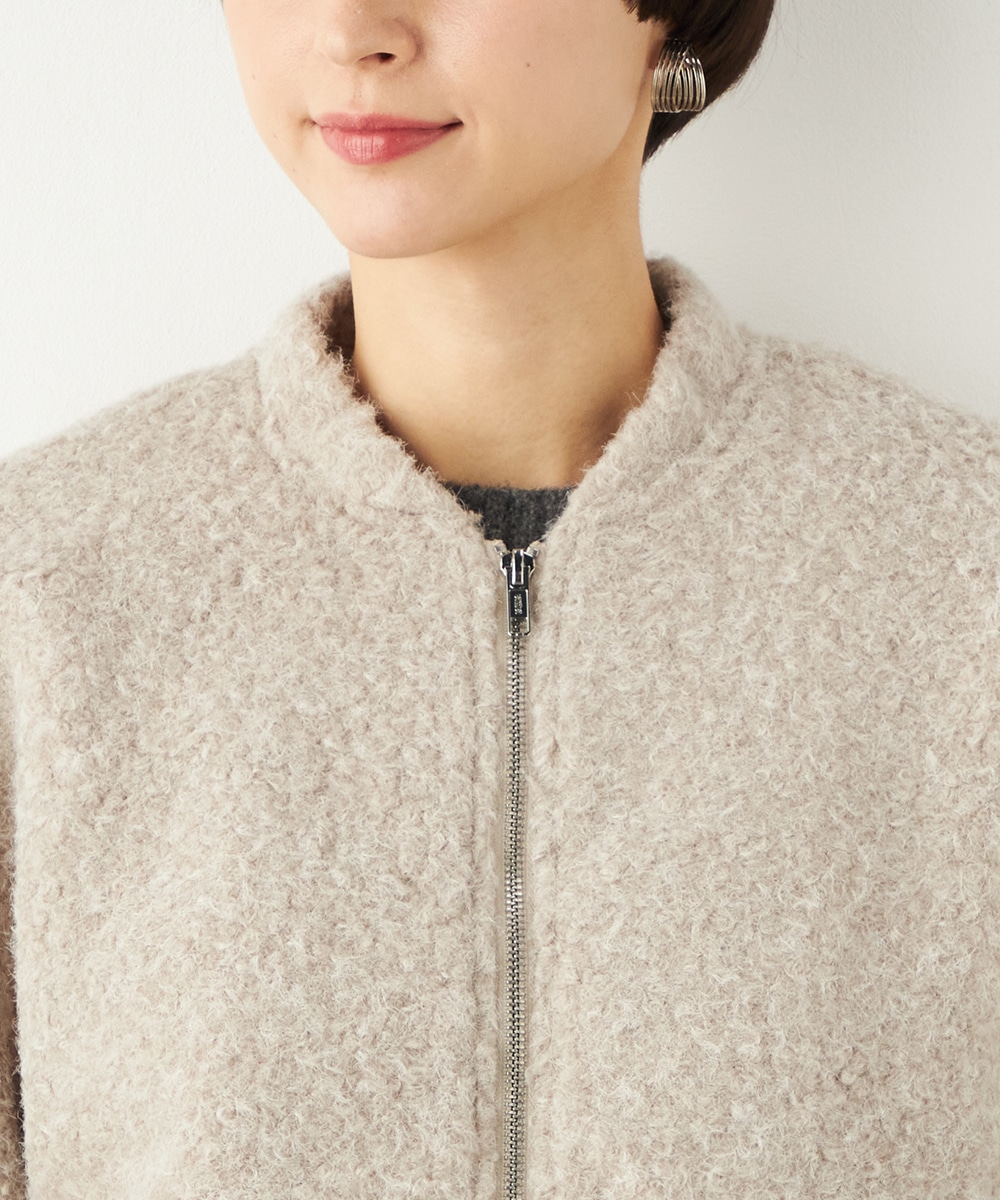 コンパクトブルゾン