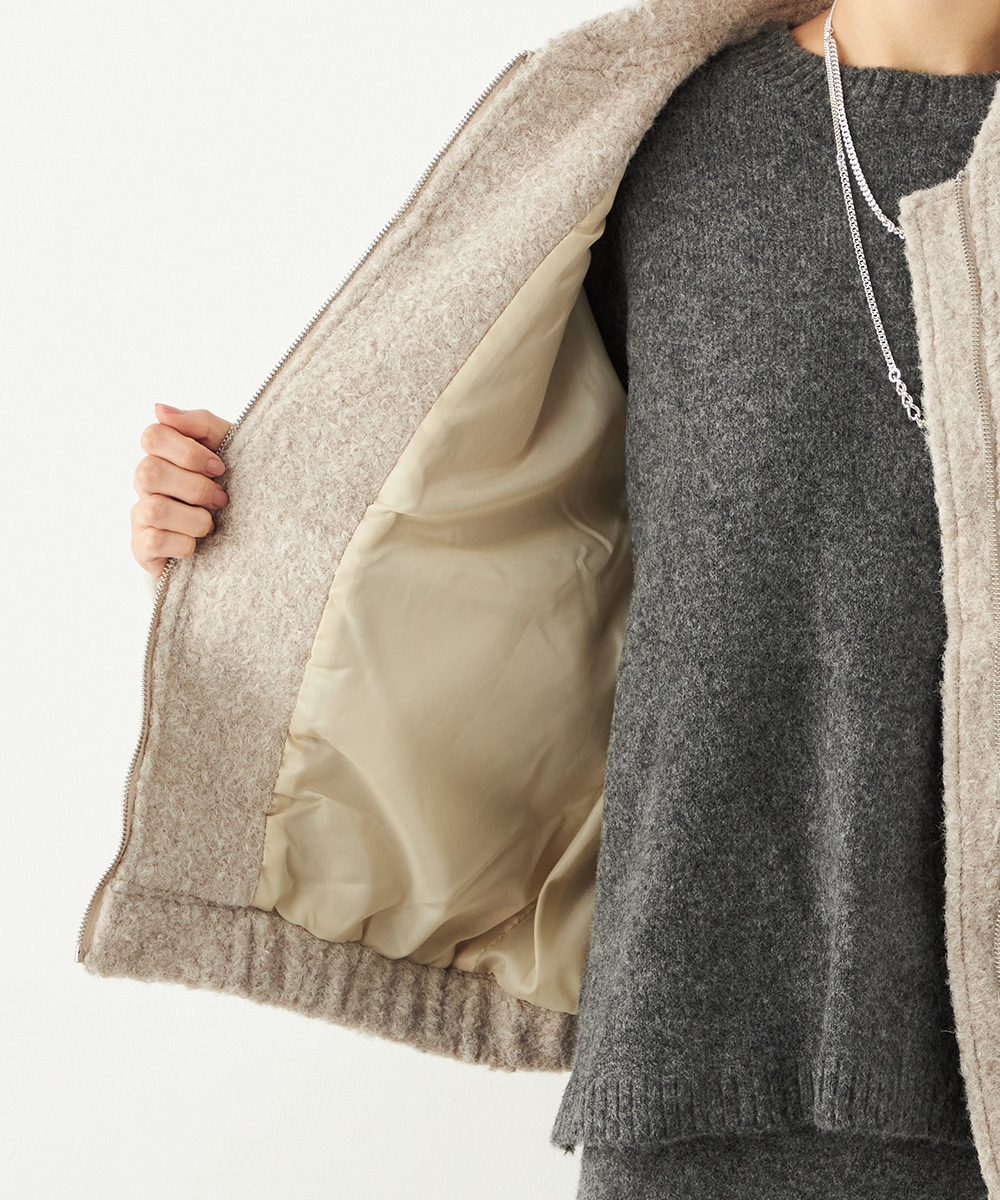 コンパクトブルゾン