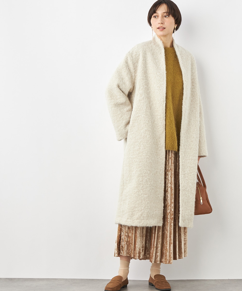 ブークレーショールコート