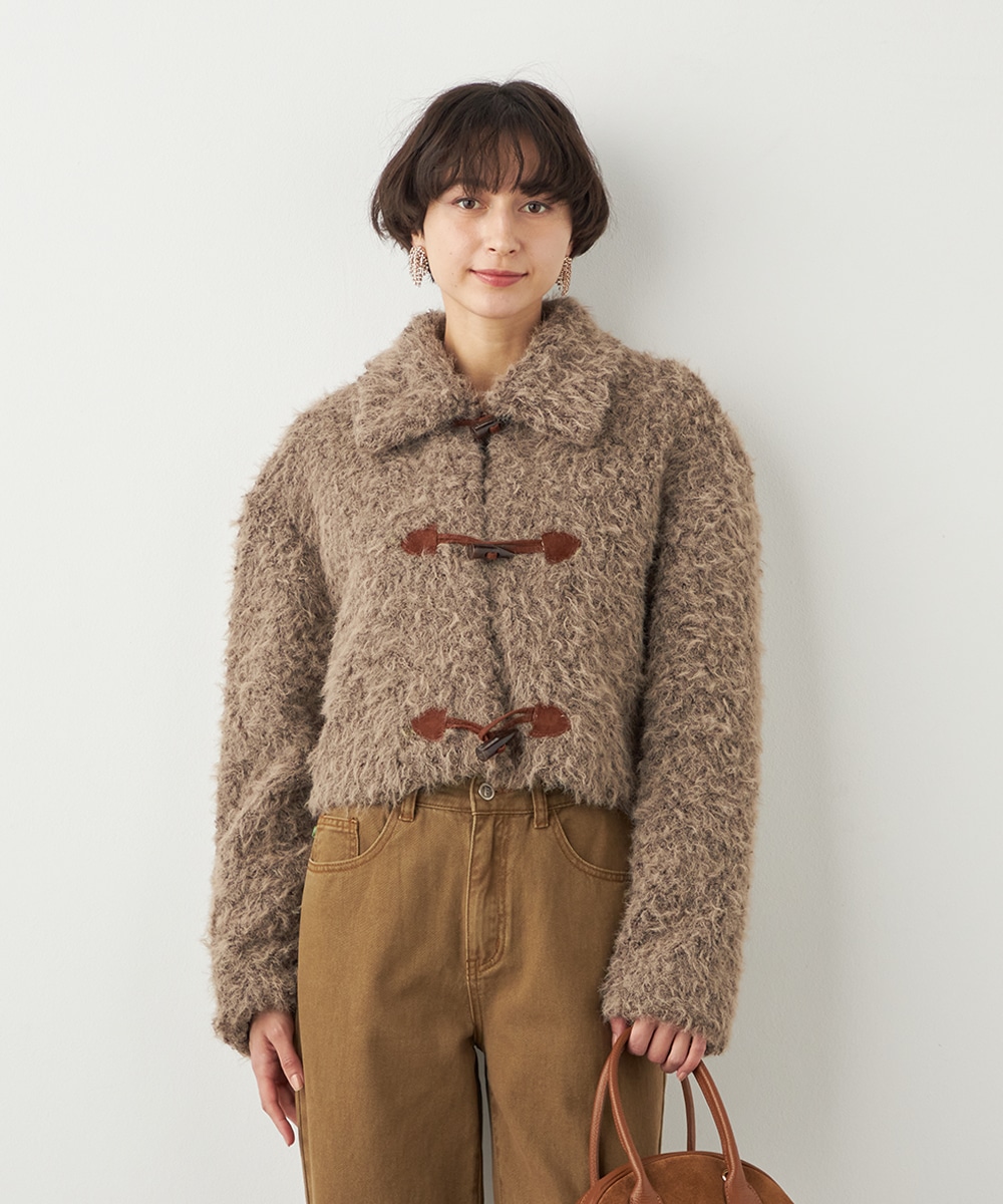 フラッフィーショートコート