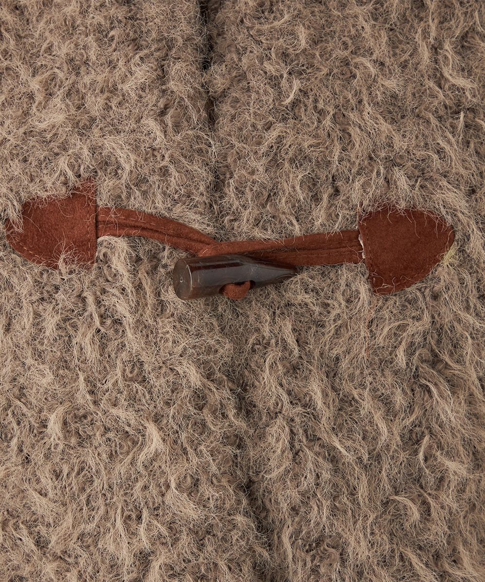 フラッフィーショートコート