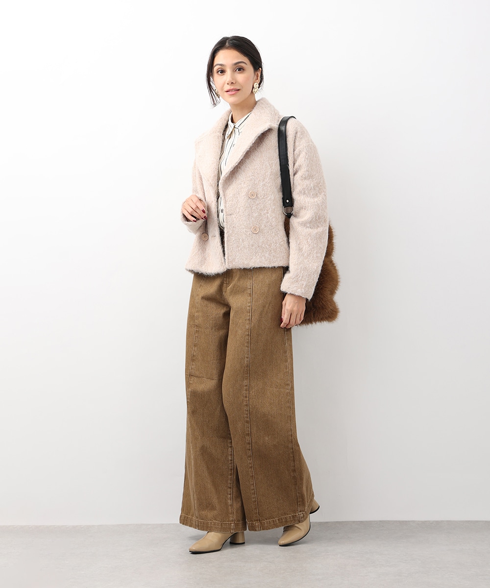 フラッフィーショートコート