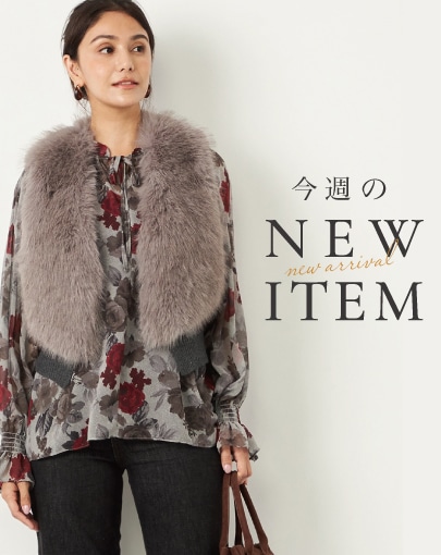 美品　アドリアナパペル　ストレッチ　ワンピース　ネイビーブルー　４２ 美品 アドリアナパペル ストレッチ ワンピース ネイビーブルー